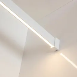 Asta appendiabiti SLIM per striscia LED con copertura / Bianco opaco