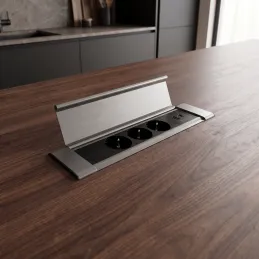 Multipresa da incasso SLIM BOX SCHUKO 3x 230V + USB / Acciaio inox