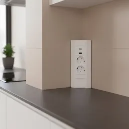 Multipresa da incasso CORNER SCHUKO 2x 230V + USB A-C / Bianco opaco