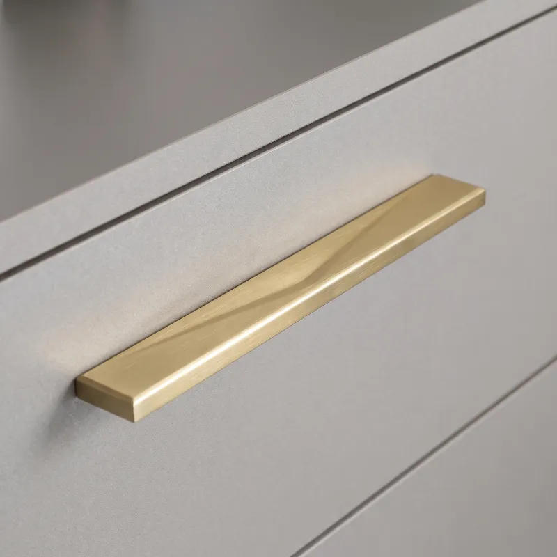 Maniglia DELMAR / Oro spazzolato