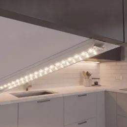 Profilo in alluminio ZARIA per illuminazione a LED con copertura trasparente / Bianco opaco