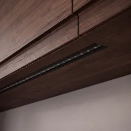 Profilo in alluminio da incasso ZARIA per illuminazione LED con copertura trasparente / Nero opaco