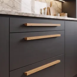 Maniglia in legno VIRGINIA / Rovere verniciato