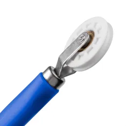 Strumento universale per l'installazione di strisce LED nei profili da 6-8 mm / Blu