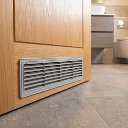 Griglia di ventilazione bifacciale per porta 430 x 115 mm / Grigia