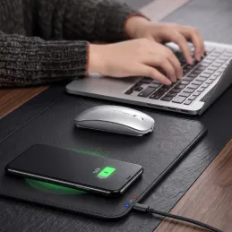Tappetino per mouse con ricarica wireless per telefono LUXPAD / Nero