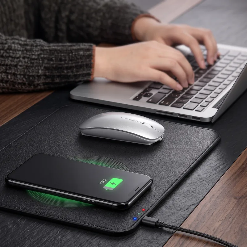 Tappetino per mouse con ricarica wireless per telefono LUXPAD / Nero
