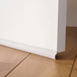 Guarnizione autoadesiva per finestre e porte 4000 mm / Bianco
