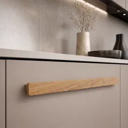 Maniglia in legno VIVIAN / Rovere naturale