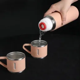 Termos elegante con 3 bicchieri 400 ml / Rosa