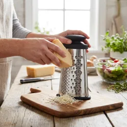 Grattugia per formaggio in acciaio inox / Acciaio inox - nero