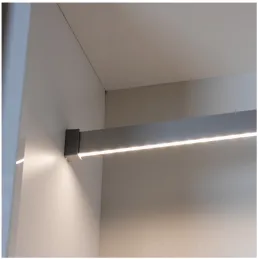 Asta appendiabiti SLIM per striscia LED con tappo / Alluminio